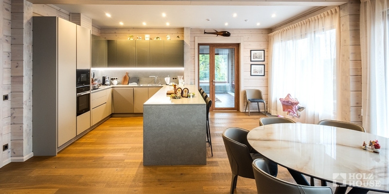 Изысканный двухэтажный дом из клееного бруса по проекту Австрия v3 - фото 10 на сайте Holz House